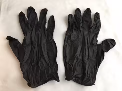 Paire de gants en nitrile - taille L - noir
