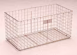Panier grillagé