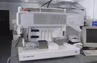 Pointe rosys QIAGEN noire 300 µl x 10 x 96