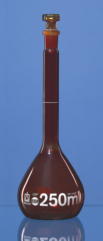 Fiole jaugée usp blaubrand a att conformité brun 1 l en verre borosilicaté 3.3 ns24/29 bouchon verre