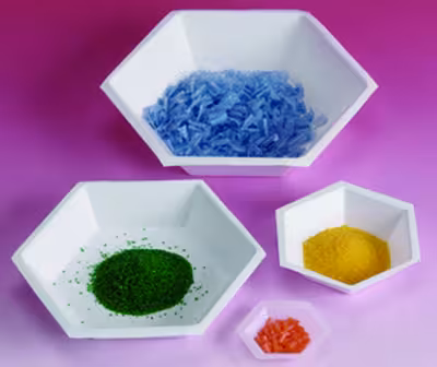 Nacelle de pesée hexagonale PS antistatique blanche 38 x 25 mm x 500