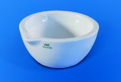 Mortier avec bec non émaillé 50 ml