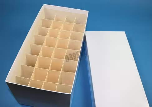 Boîte blanche carton hydrophobe longue 4 x 8 tubes 50 ml dim 148 x 287 x 128 mm