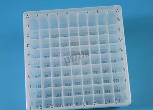 Boîte PPN 81 cryotubes 2 ml naturel hauteur 52 mm