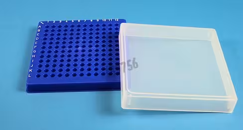 Boîte microtube PCR bleu