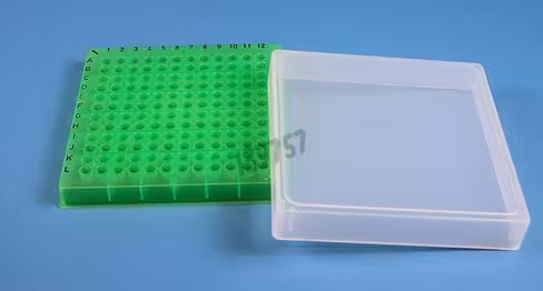 Boîte microtube PCR vert