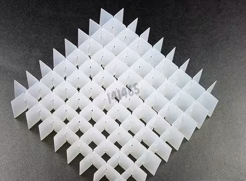 Séparateur PP 81 tubes Ø 13,6 mm hauteur 30 mm pour boîte cryo 133 x 133 mm