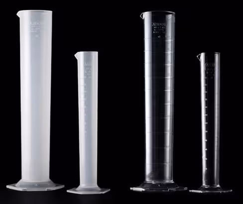 Eprouvette graduée TPX 2000 ml x 3