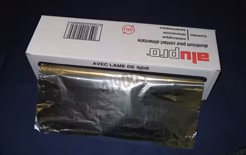 Rouleau de papier aluminium pro épaisseur 15 µm largeur 30 cm longueur 150 m en distributeur