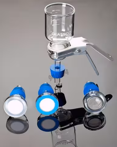 Ensemble de filtration à bouchon caoutchouc