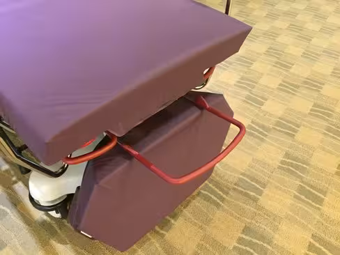 Cerceau pour bac à fluide