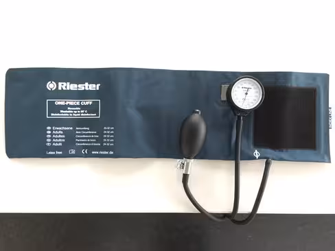 Tensiomètre Anéroïd manobrassard exacta® avec brassard désinfectable adulte et étui de rangement