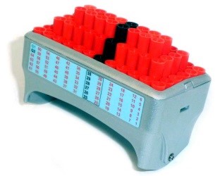 Jackbox détachable avec 64 voies EEG dont 6 convertibles en bipolaire. A utiliser avec les amplificateurs de la série SD