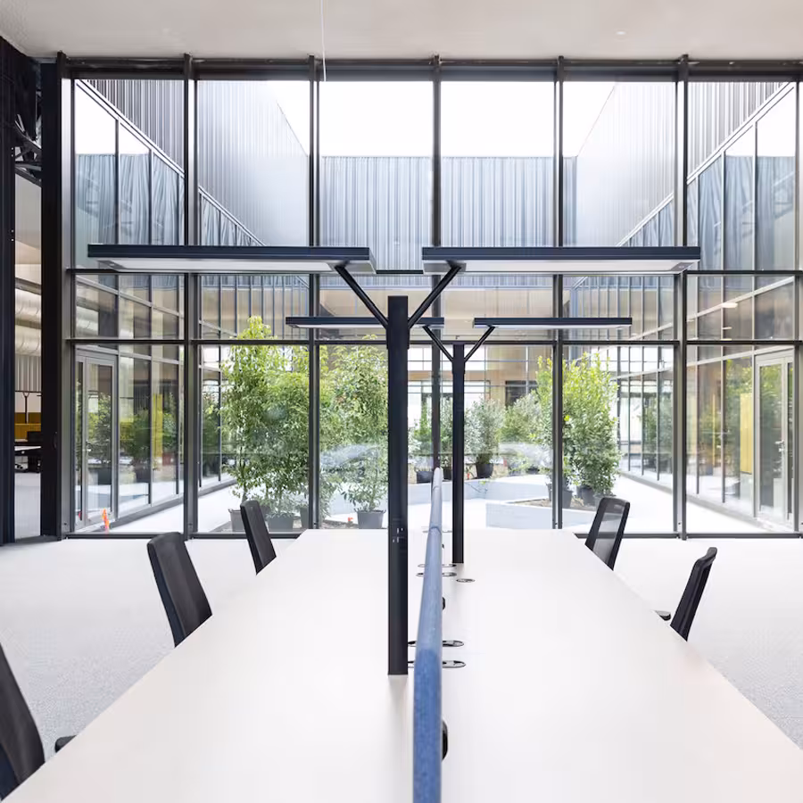 Lampadaire LED Ludic Touch sur presse - double tête déportée simultané - détecteur de mouvement et luminosité