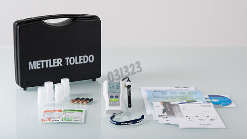 Conductimètre portable fivego f3-field livre avec sonde le703 IP67 et mallette