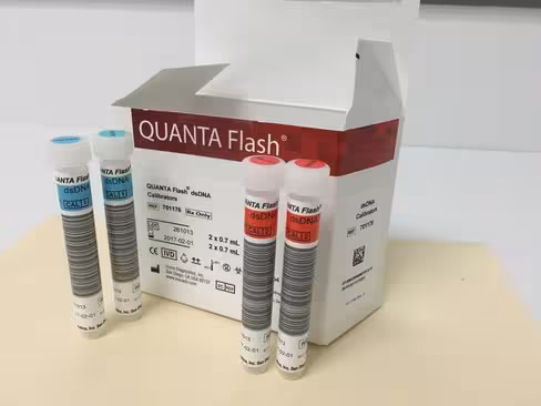 DsDNA Calibrators sur BIO-FLASH - coffret 2 x 2 x 0,3 ml 0,3 1 kit