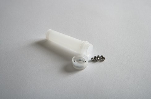 Kit MK28-R billes métalliques 2,8 mm tubes 2 ml renforcés (tissus du50 tubes  50 tubes