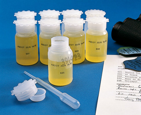 Flacon gradué col large corps PE bouchon PP x 400