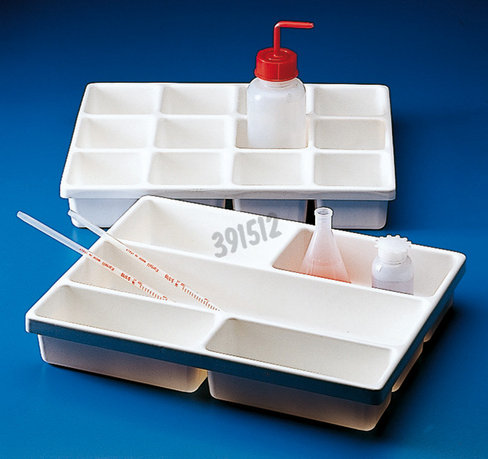 Plateau à 5 cases en PVC 304 x 404 x 64 mm