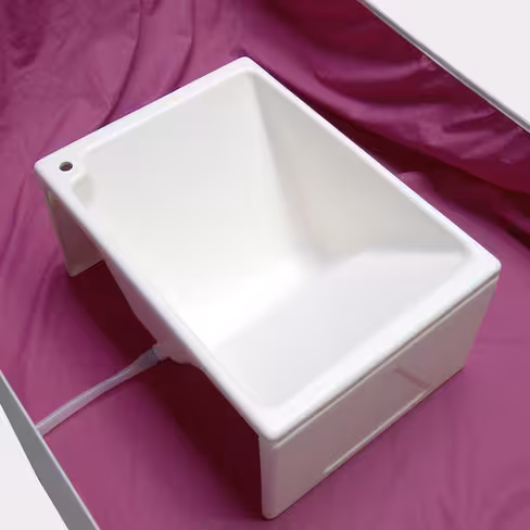Pédiluve pour soins de pieds - toilette des chevilles et talons