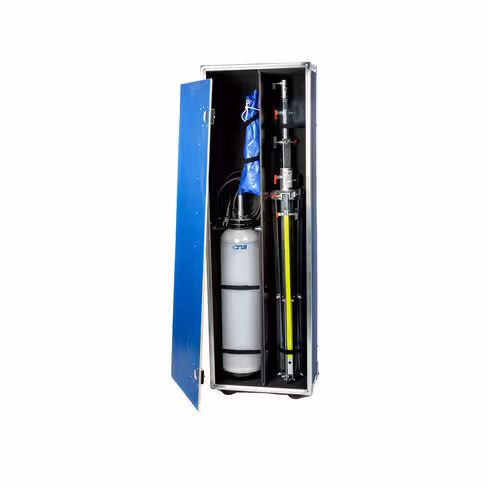 Kit Titan 300 Premium en flight-case éclairage Lumaphore 300 Premium - une perche 4 m et un kit d'haubanage