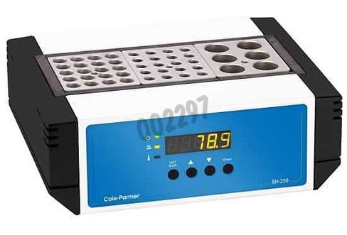 Bain à sec digital 200 °C pour 3 blocks (accessoires) Cole Parmer BH-250D-3-HT