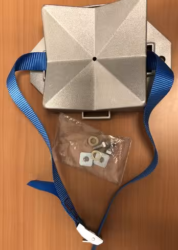 Sabot avec sangle ajustable pour arrimage bouteille- 1 unité