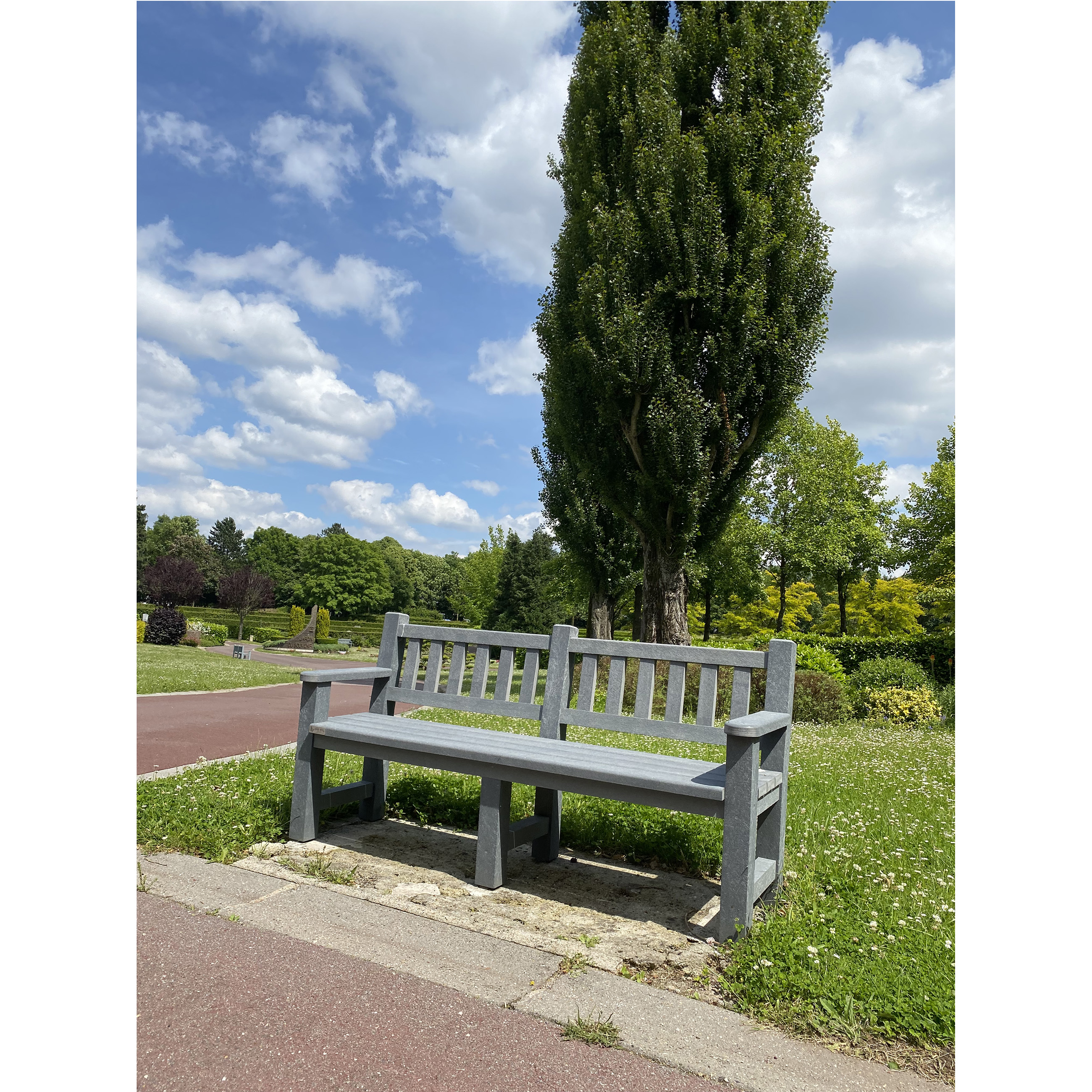 Banc Garden avec 2 accoudoirs – plastique recyclé – l. 184 cm – coloris standard