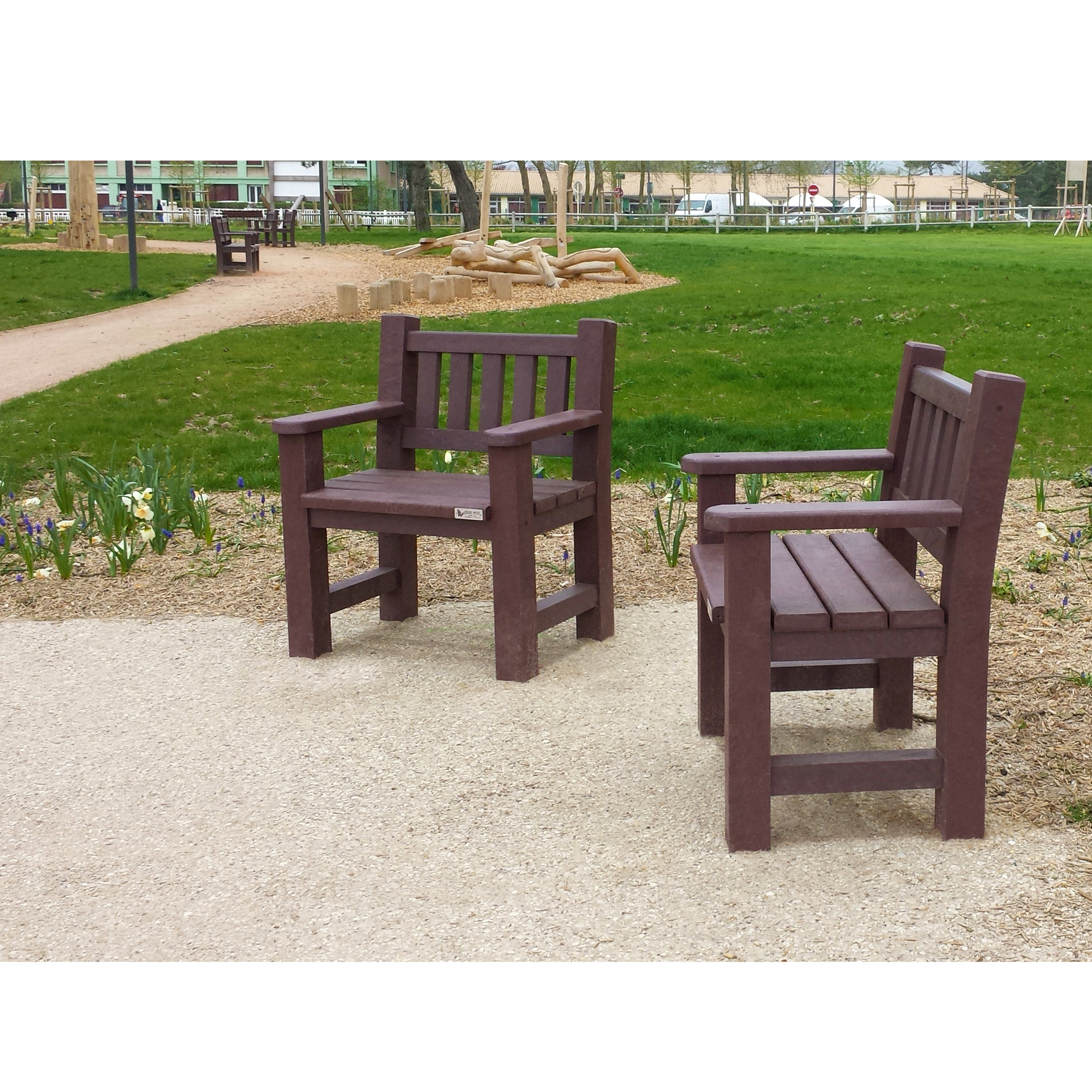 Fauteuil Garden avec 2 accoudoirs – plastique recyclé - l. 72 cm – coloris standard