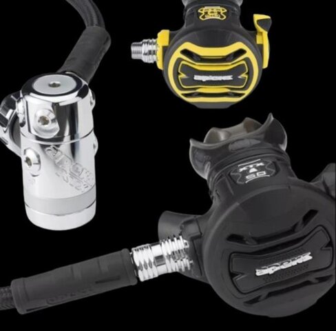 Kit détendeurs de plongée 1er et second étage + ''Octopus'' - TEK Pack XTX 50 DST DIN + XTX 40 ''Octopus'' - Apeks