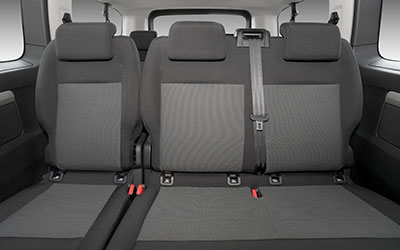 Peugeot e-Traveller BEV 75KWH 136 PS M BUSINESS