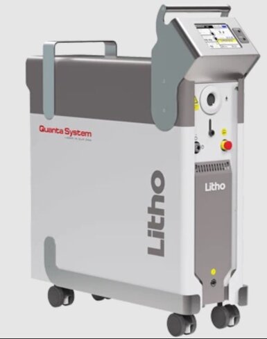 Laser Holmium Litho 30 comprenant générateur - pédale - 2 denudeurs de fibre - 2 Pare-débris