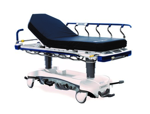 Offre promo Chariot- brancard 1105 -66cm avec poignées tête et pieds.tige porte-sérum - SANS MATELAS.