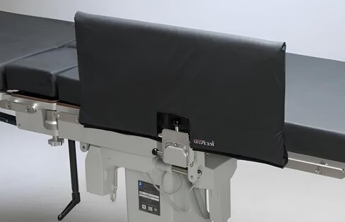 Paire de protections de barrières rabattables sur rail