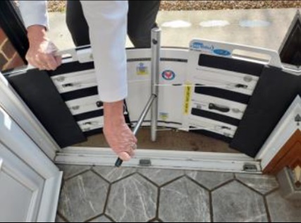 Batardeau pareau hauteur 75 cm - largeur 74 à 94 cm Batardeau pour baie largeur inférieure à 152 cm