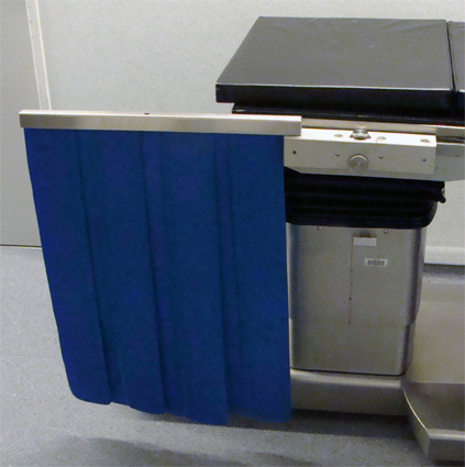 Bavolet central bas plein de 40 x 80 cm - pour bavolet Multiflex montage sur clameau six accessoires