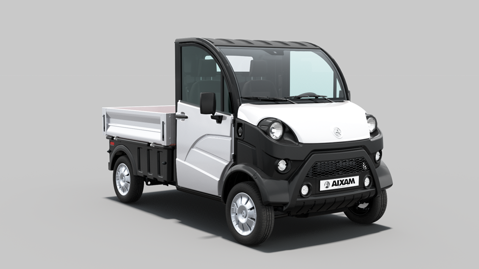 Véhicule utilitaire électrique AIXAM e-Truck - Homologation L6e - Plateau ridelles - avec batterie 7,53 kWh - 113 km -