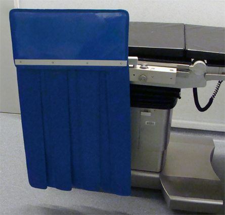 Bavolet central bas plein de 40 x 80 cm - pour bavolet Multiflex montage sur clameau six accessoires