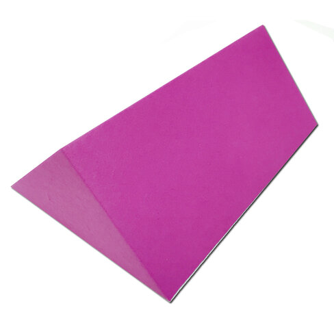 Mousse cale triangulaire recouverte 36 x 24 x 12 cm