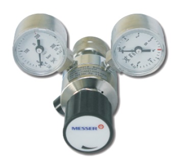 Détendeur Spectron pour bouteille Riessner sortie 4 mm (pour appareil Medisoft)