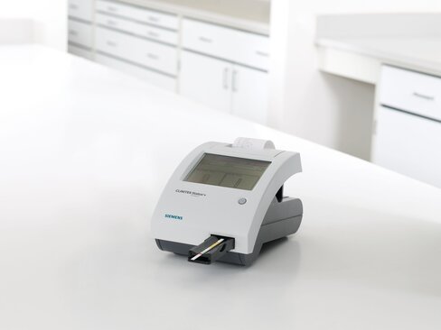 Lecteur de badelettes urinaires Clinitek Status +-achat