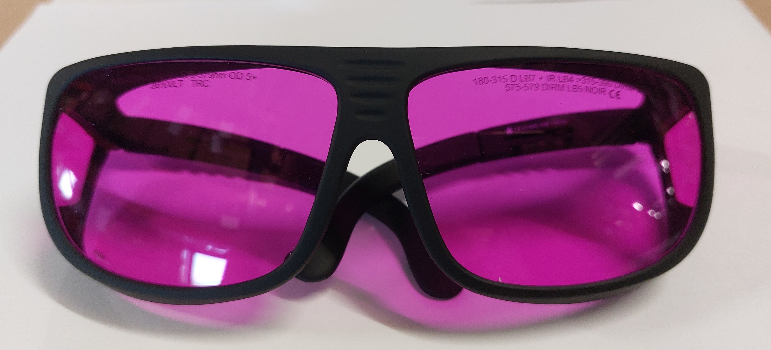 Sur-Lunettes de protection 577 nm