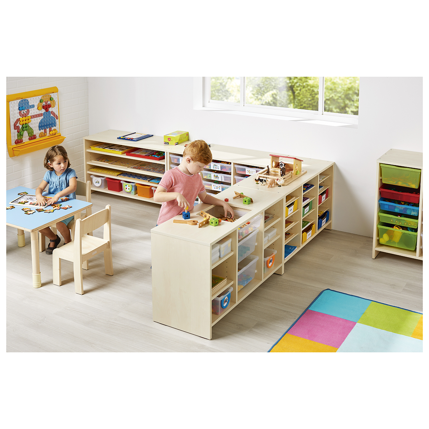 Meuble d'activités - 15 bacs - bouleau