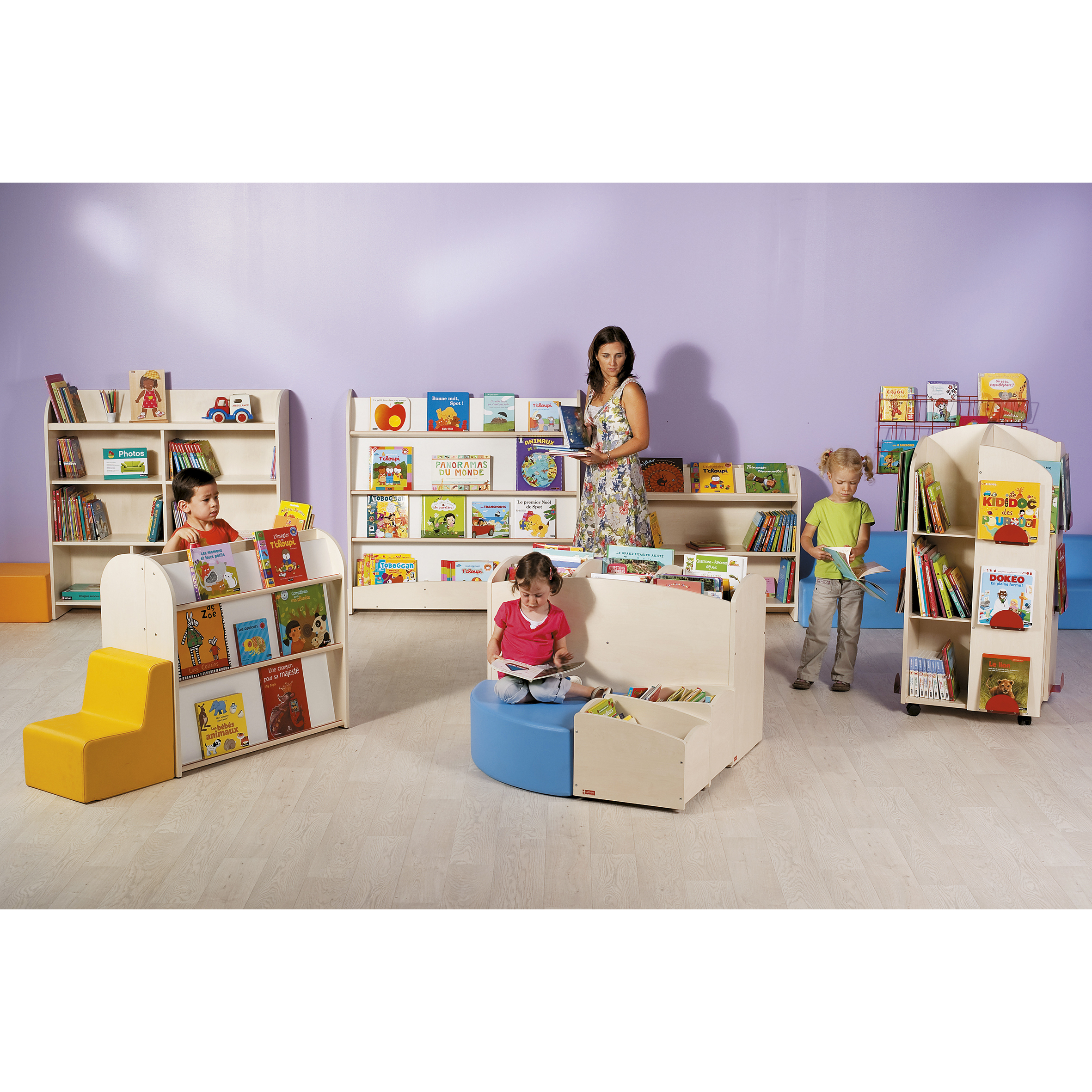 Tour à livres bouleau