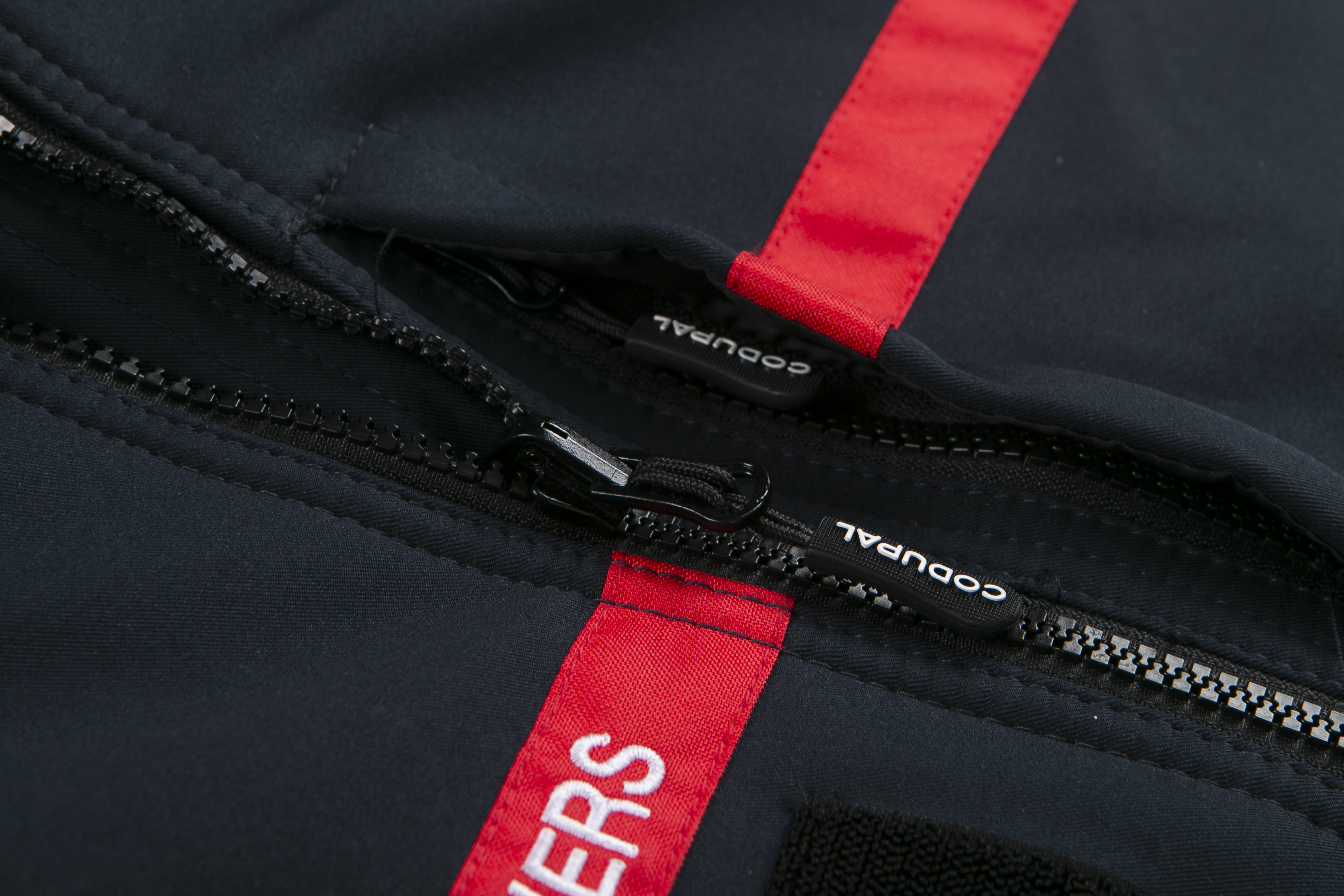 Blouson softshell marine - bande rouge broderie blanche SAPEURS-POMPIERS