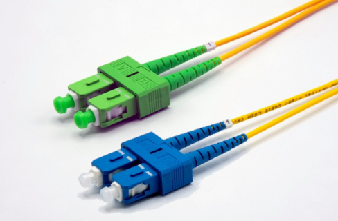 Jarretière optique monomode simplex OS2 9/125- EKIVALAN - SC APC/LC UPC - jaune - 5 m