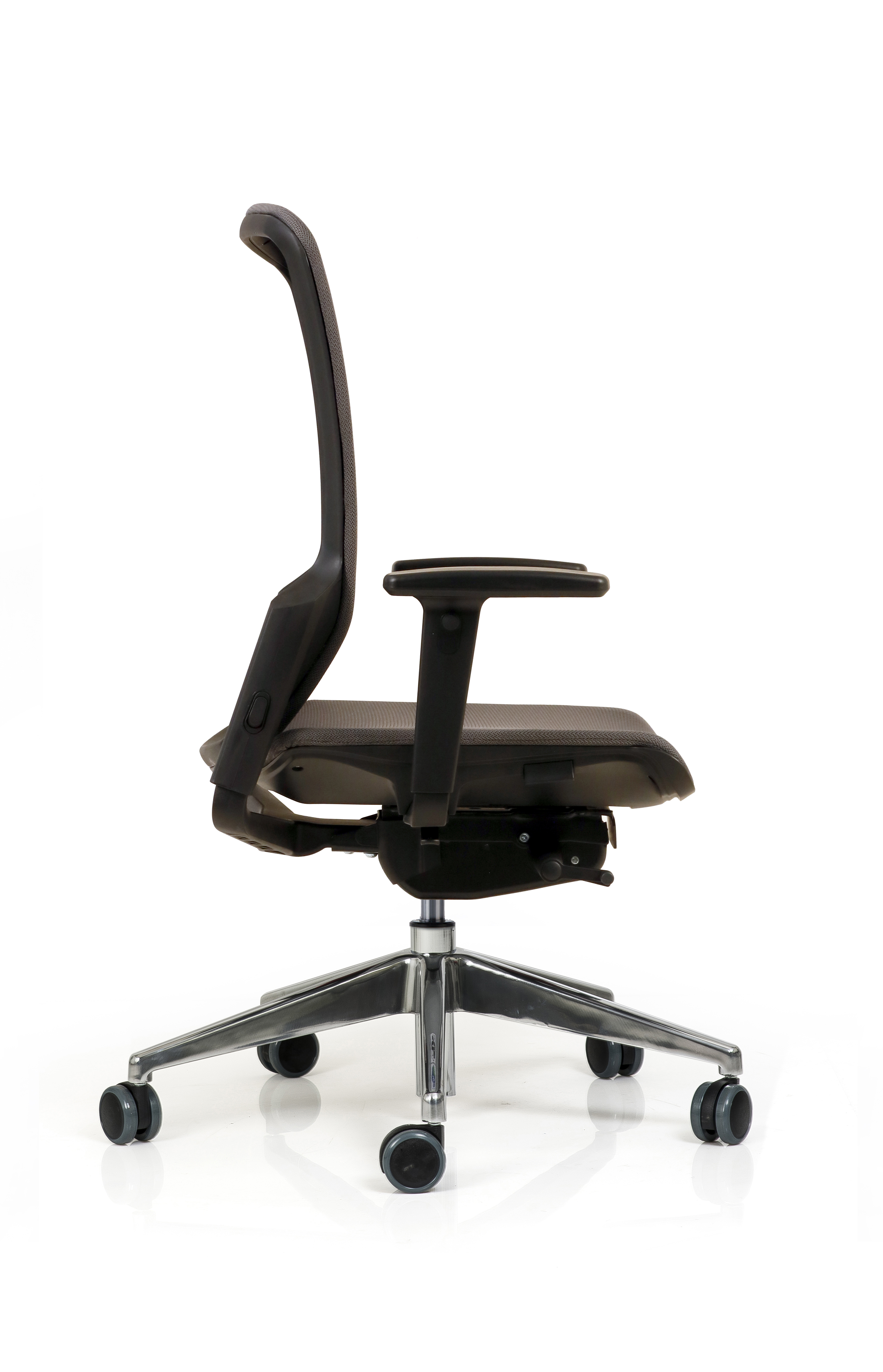 Fauteuil de bureau F6 - assise et dossier résille Rythm - piétement aluminium poli