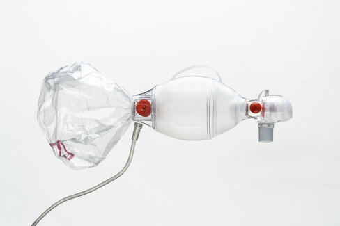 Insufflateur UU Ambu Spur II pédia avec valve surpression médiport port manomètre masque T3 T2 gonflable - boite de 12