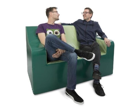 Canapé Classic 2 places avec accoudoirs dimensions : 136 x 70 x 85 cm