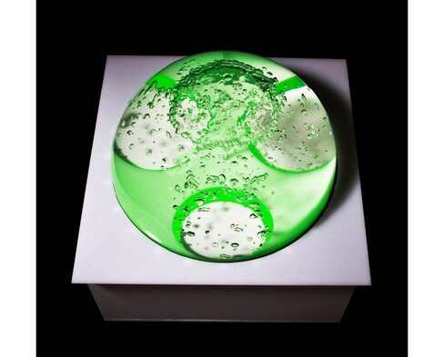 Boule d'eau - où on propulse des bulles d'air - ø 40 cm - éclairer par LED - encastrer dans podium (46 x 46 cm) -